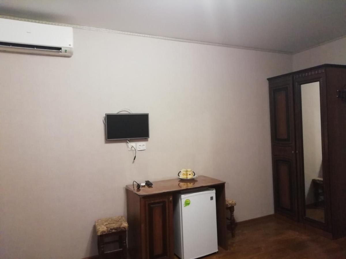 Mini-Hotel Yanson 2 Gagra Kültér fotó